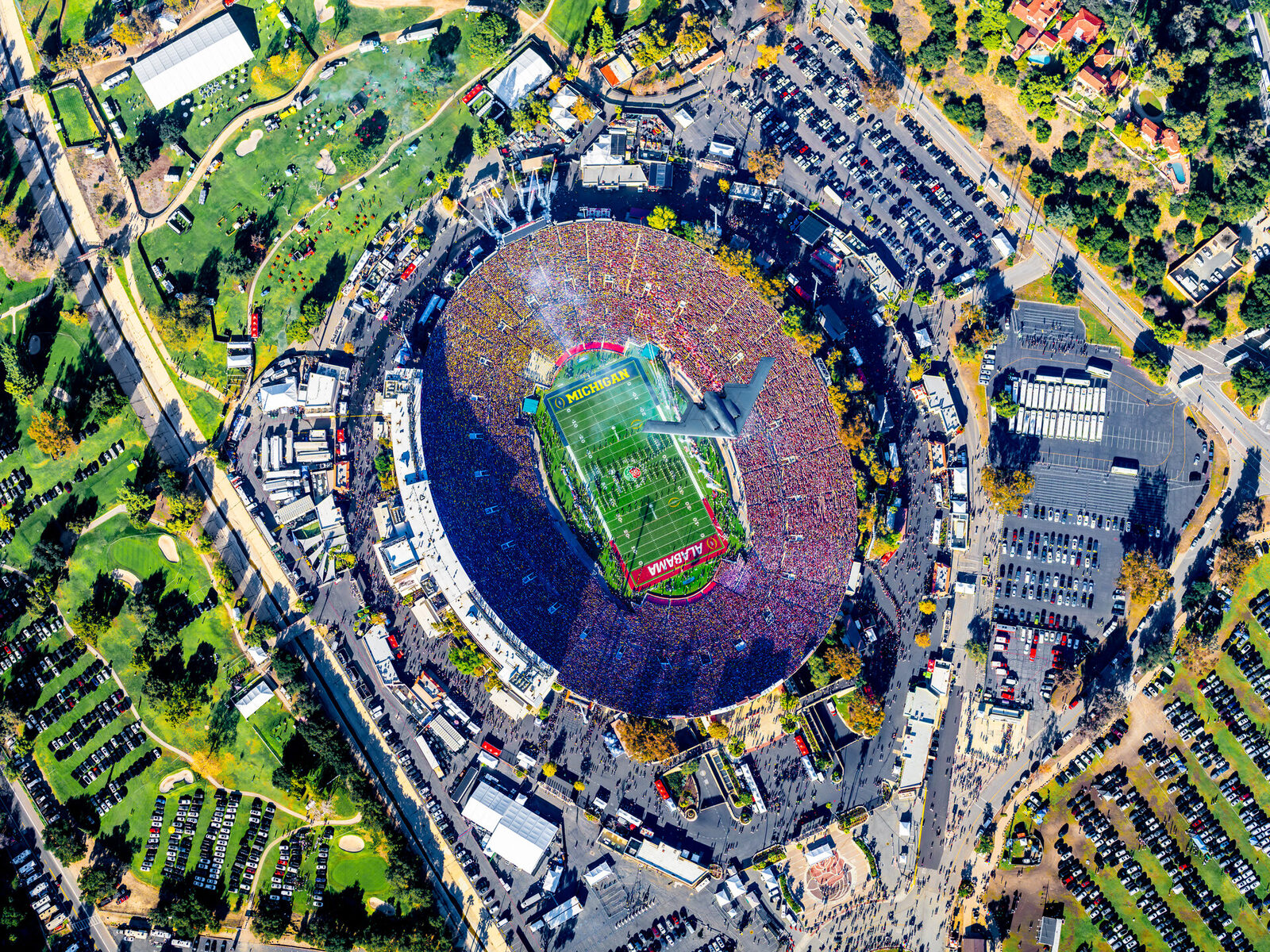 Rose Bowl B2 Stealth Bomber flyover